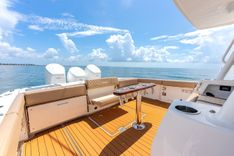 the best price on Shine V - Everglades