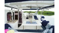 the best price on Dreaming On 2003