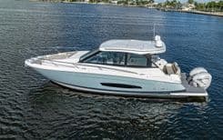 Купить яхту LITTLE STAR в Shestakov Yacht Sales