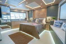 27m TRAWLER 87