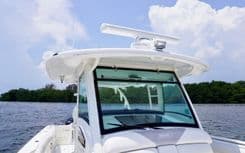 Лучшая цена на Lions Den 2011