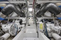 Buy a yacht NO AGENDA 2000