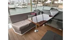 Продажа яхты 1999 Hatteras 74 Sport Deck Motor Yacht
