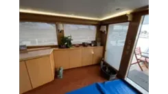 Продажа яхты 1999 Hatteras 74 Sport Deck Motor Yacht 1999