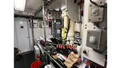 Лучшая цена на 1999 Hatteras 74 Sport Deck Motor Yacht 74