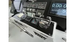 Продажа яхты 1999 Hatteras 74 Sport Deck Motor Yacht