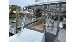 Купить яхту 1999 Hatteras 74 Sport Deck Motor Yacht в Shestakov Yacht Sales