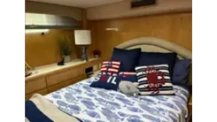 Купить 1999 Hatteras 74 Sport Deck Motor Yacht 74