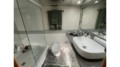 Лучшая цена на 1999 Hatteras 74 Sport Deck Motor Yacht 74