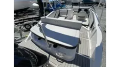 Buy a yacht 2024 Sea Ray SPX 210 OB SPX 210 OB