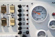 Продажа яхты Six Feet Deep 42 Staggered