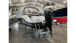 Продажа яхты 2024 Sea Ray SPX 230 Outboard - SEA RAY