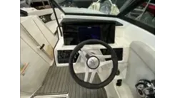 Лучшие предложения покупки яхты 2024 Sea Ray SPX 230 Outboard