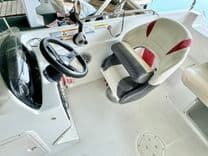 Продажа яхты 019 Hurricane SunDeck SS201 NLFH Sun Deck SS 201 OB