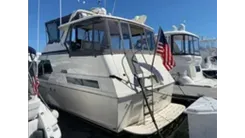 Лучшая цена на 1991 Hatteras 40 Motor Yacht - Hatteras