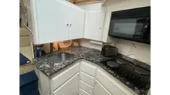 Лучшая цена на 1991 Hatteras 40 Motor Yacht 40 Motor Yacht