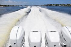 Лучшая цена на 43' Jim Smith 43