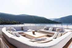 the best price on ALUNYA