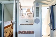 Buy a MOON SHADOW at Shestakov Yacht Sales