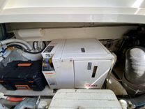 Buy a yacht Tropical High 2006