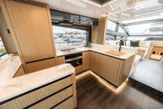 Купить яхту FIERY ANGEL - PEARL MOTOR YACHTS в Shestakov Yacht Sales
