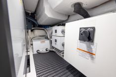 the best price on GT 70 - Hatteras