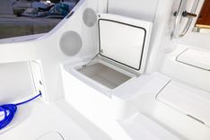 best yacht sales deals GT 70 - Hatteras