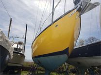 Buy a 43' GULFSTAR 1976 43 at Shestakov Yacht Sales