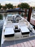 Sea Ray 290 Sundeck 29 yacht sale