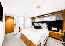 Buy a EVOLUTION 2008 at Shestakov Yacht Sales