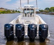 2018 Everglades 435 Center Console 2018 price