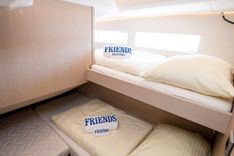 Buy a yacht Friends 2023