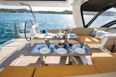 Buy a yacht Friends - Jeanneau