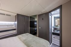 Buy a 2022 Azimut S6 2022 at Shestakov Yacht Sales