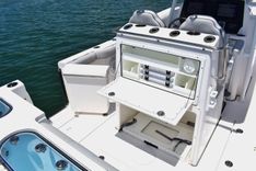Buy a 2020 Sea Fox 228 Commander 28 at Shestakov Yacht Sales