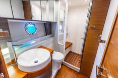 Irish Lady F53 Flybridge