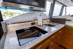 best yacht sales deals Irish Lady - Tiara