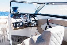 the best price on FOUR WINNS