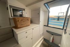 Buy a yacht VANDUTCH 40 40