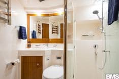 Buy a yacht Maritimo M70 Cruising Motoryacht M70 CRUISING MOTORYACHT