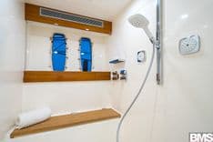 the best price on Maritimo M70 Cruising Motoryacht