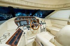 2002 Sea Ray 540 Cockpit Motor Yacht