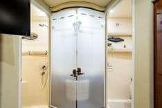 the best price on 2002 Sea Ray 540 Cockpit Motor Yacht 540 Cockpit Motor Yacht