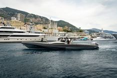 Стоимость яхты H2 Black Shiver 160