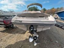 the best price on 1998 SEA RAY 230 SIGNATURE SELECT 1998
