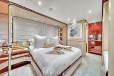 95 Raised Pilothouse - Azimut Yachts