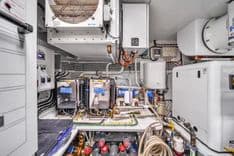 Купить яхту 95 Raised Pilothouse - Azimut Yachts в Shestakov Yacht Sales