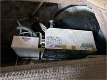 2001 RINKER 310 FIESTA VEE price