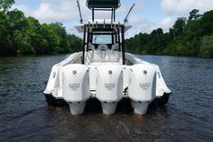 Buy a 2018 Hydra-Sports 3900 Speciale 39 at Shestakov Yacht Sales