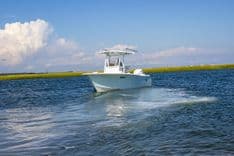2016 Sea Hunt 234 Ultra - SEA HUNT